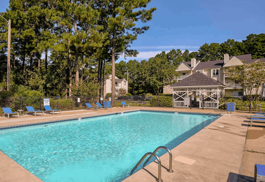 Bluff Ridge Apartment Homes gallery photo 1