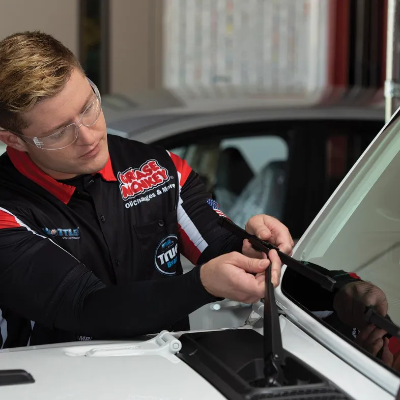 Grease Monkey 1135 gallery photo 9