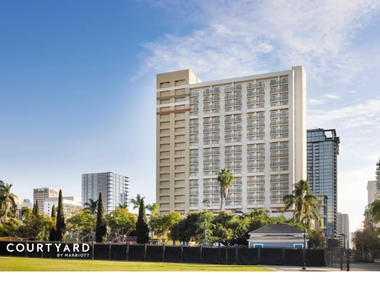 Courtyard San Diego Downtown Little Italy gallery photo 1