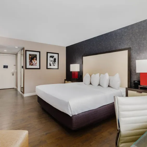 Placemakr Hotels DC, 2500 Penn gallery photo 3