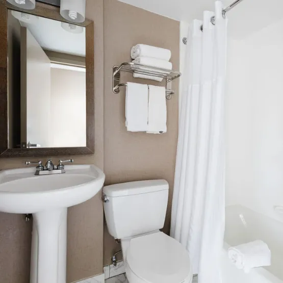 Placemakr Hotels DC, 2500 Penn gallery photo 5