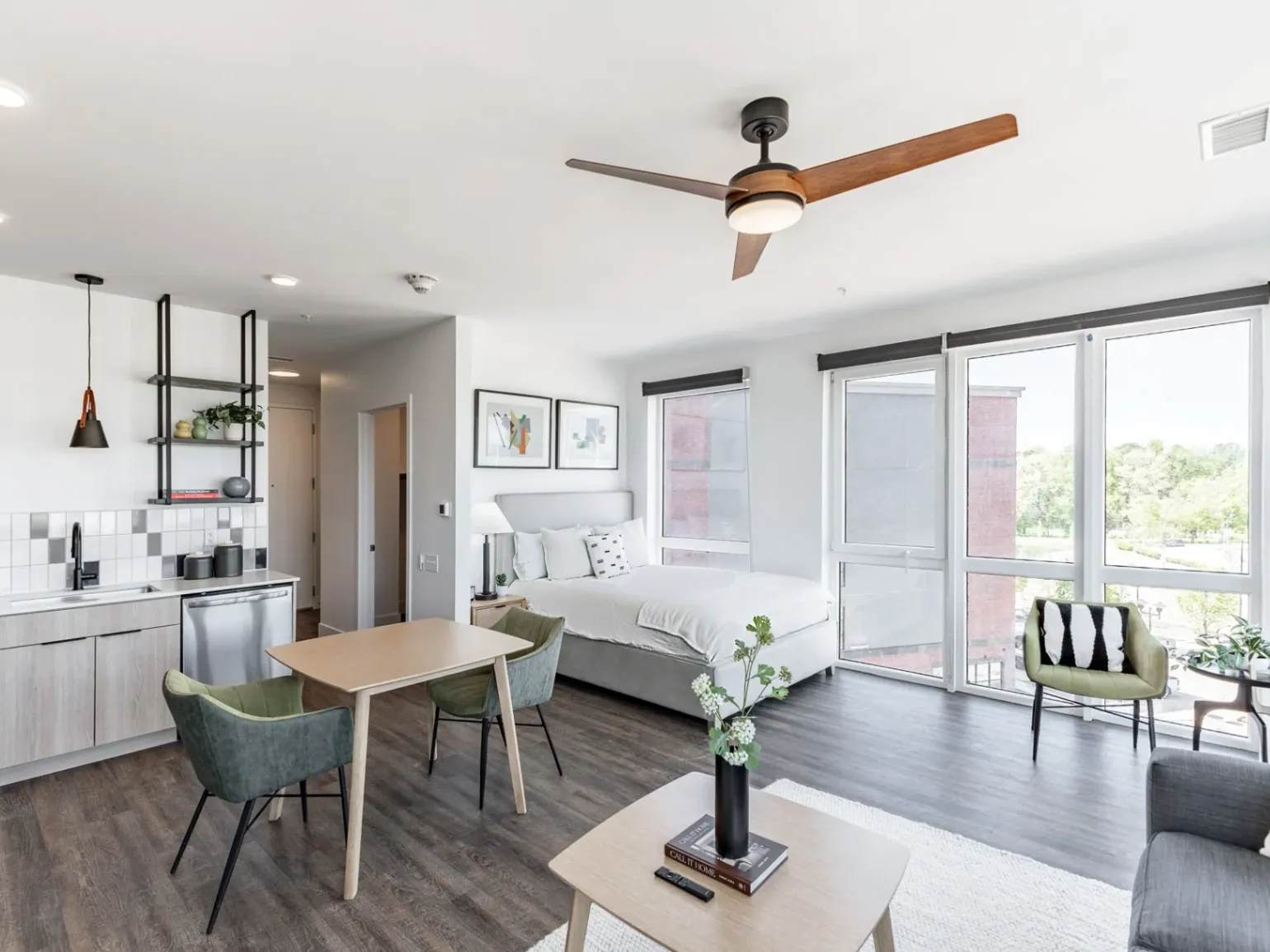 Placemakr Huntsville  gallery photo 1