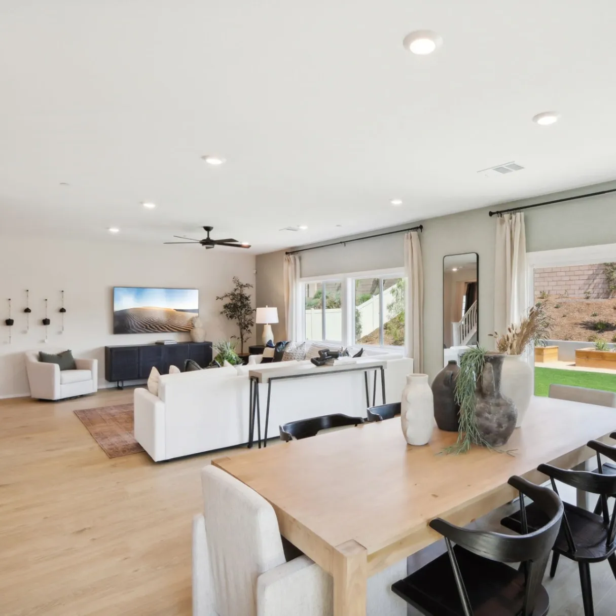 D.R. Horton - Avalino gallery photo 9