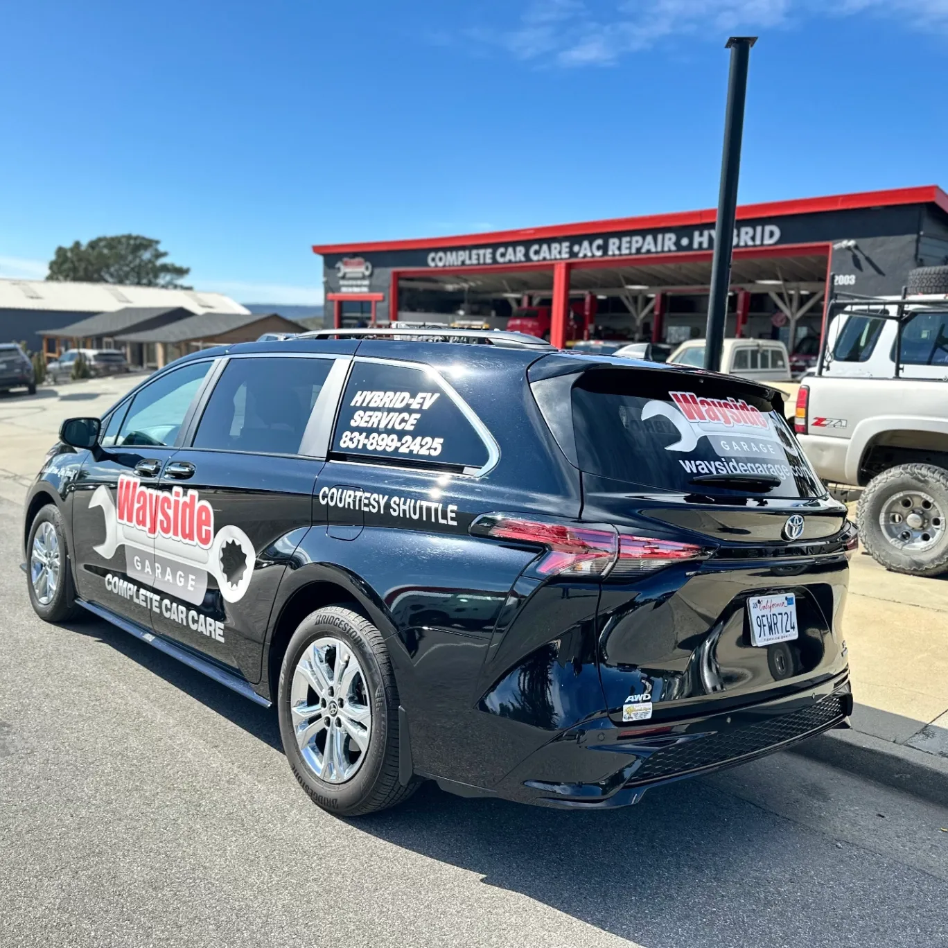 Wayside Garage gallery photo 3