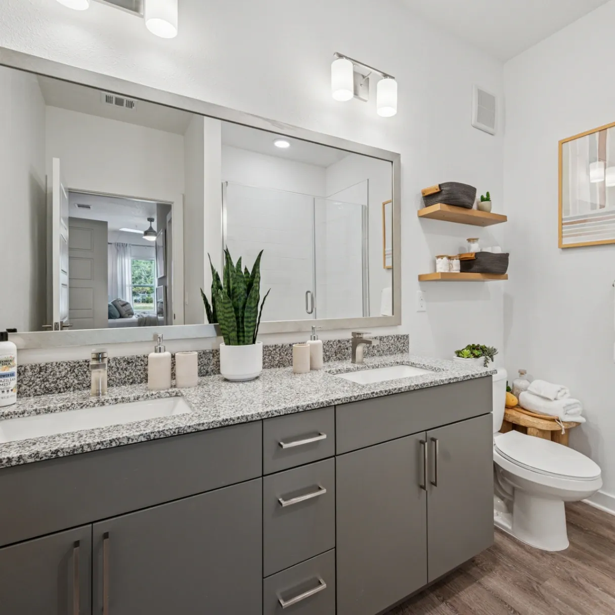 Momentum Blanding gallery photo 4