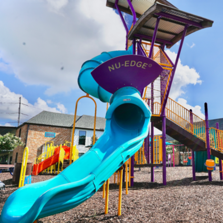 Mayfair Apartment Homes gallery photo 9