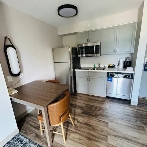 Homewood Suites gallery photo 4